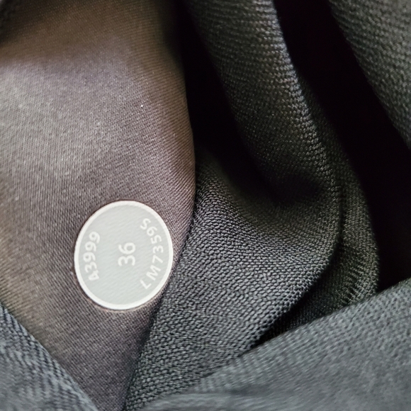 Lululemon shorts SKU265 - Picture 5 of 6